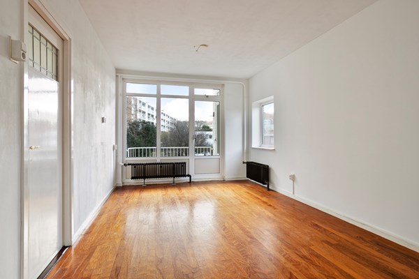 Medium property photo - Laan van Meerdervoort 1150, 2555 CA Den Haag